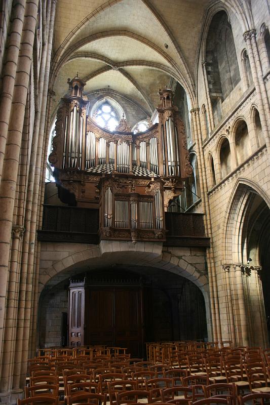 15. orgues de la cathedrale de st pol de leon